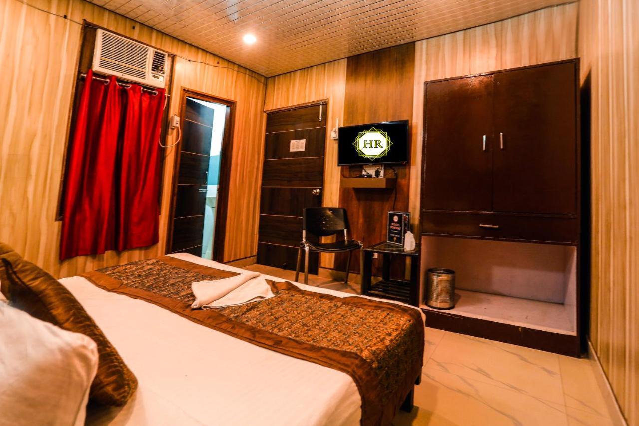 Airport Hotel Runway New Delhi Exteriör bild