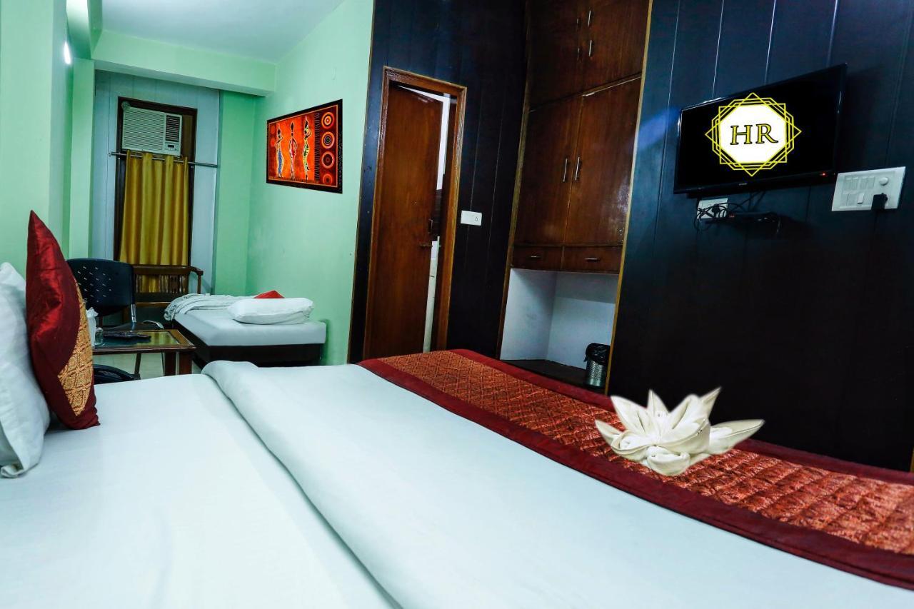 Airport Hotel Runway New Delhi Exteriör bild